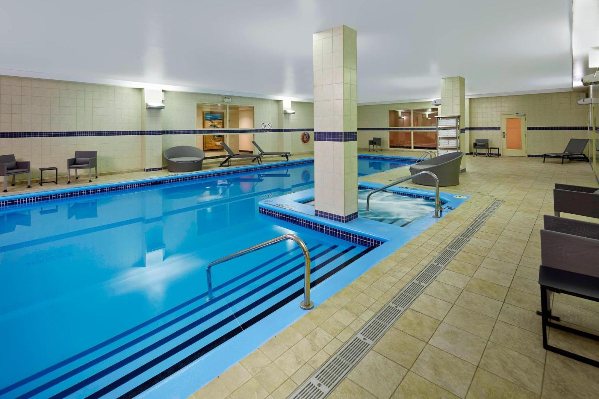 Residence Inn By Marriott Montreal Airport Dorval Zewnętrze zdjęcie
