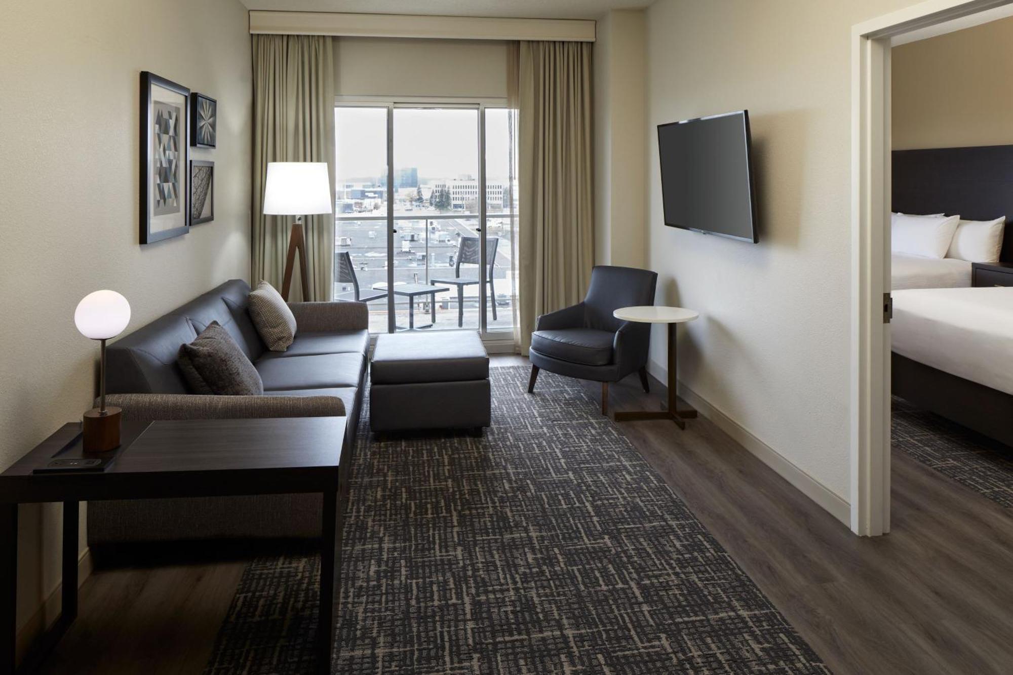 Residence Inn By Marriott Montreal Airport Dorval Zewnętrze zdjęcie