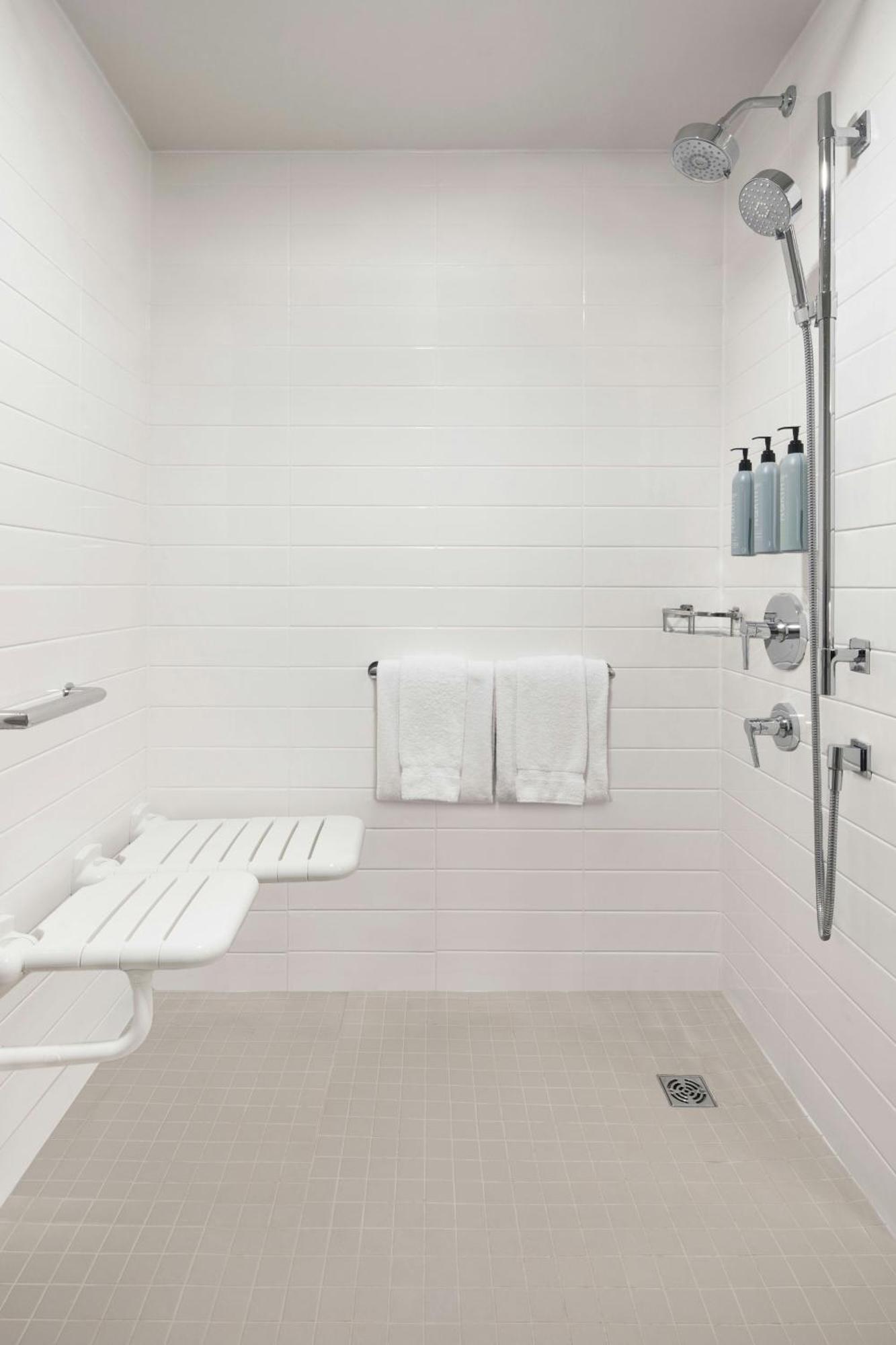 Residence Inn By Marriott Montreal Airport Dorval Zewnętrze zdjęcie