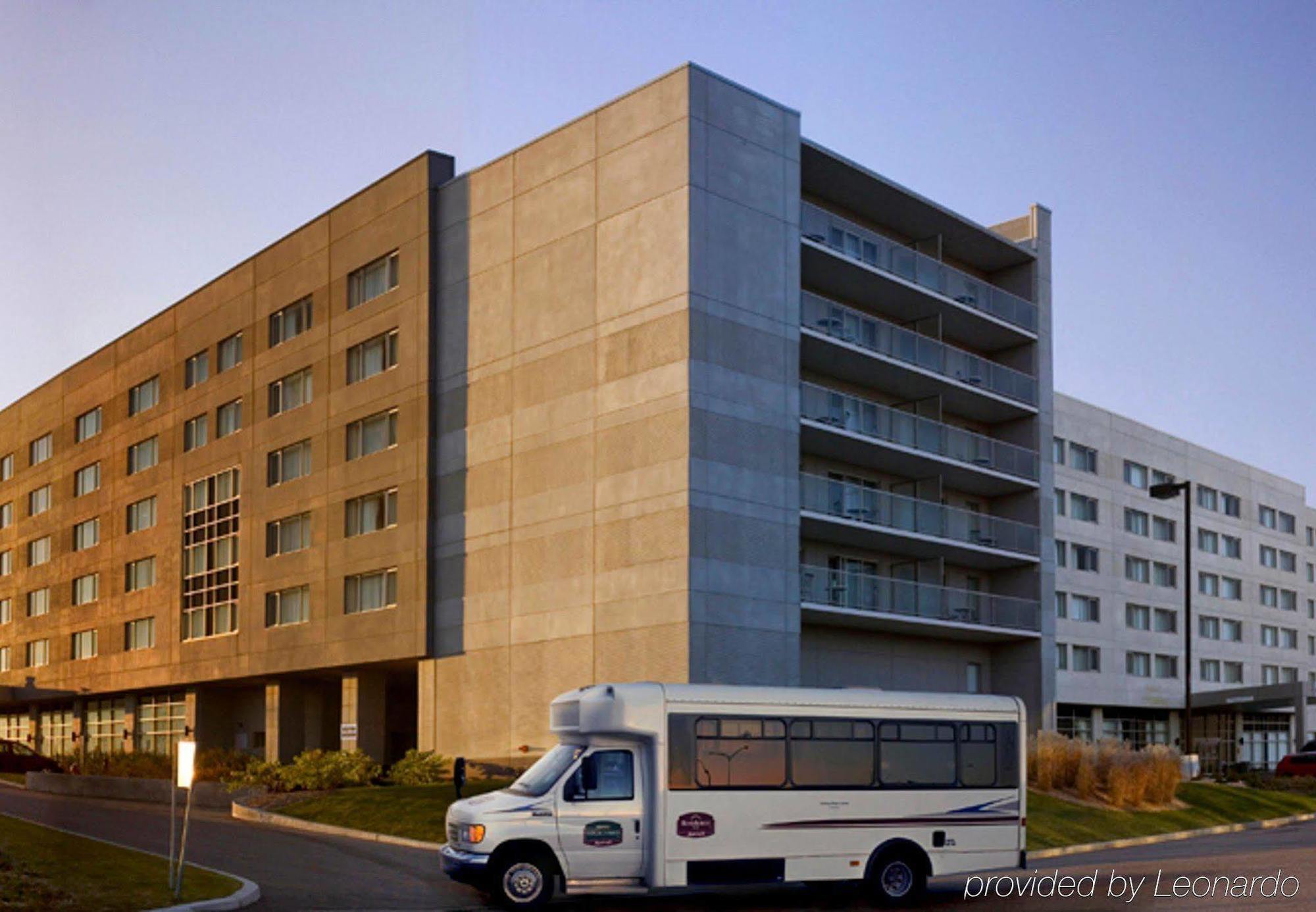 Residence Inn By Marriott Montreal Airport Dorval Zewnętrze zdjęcie